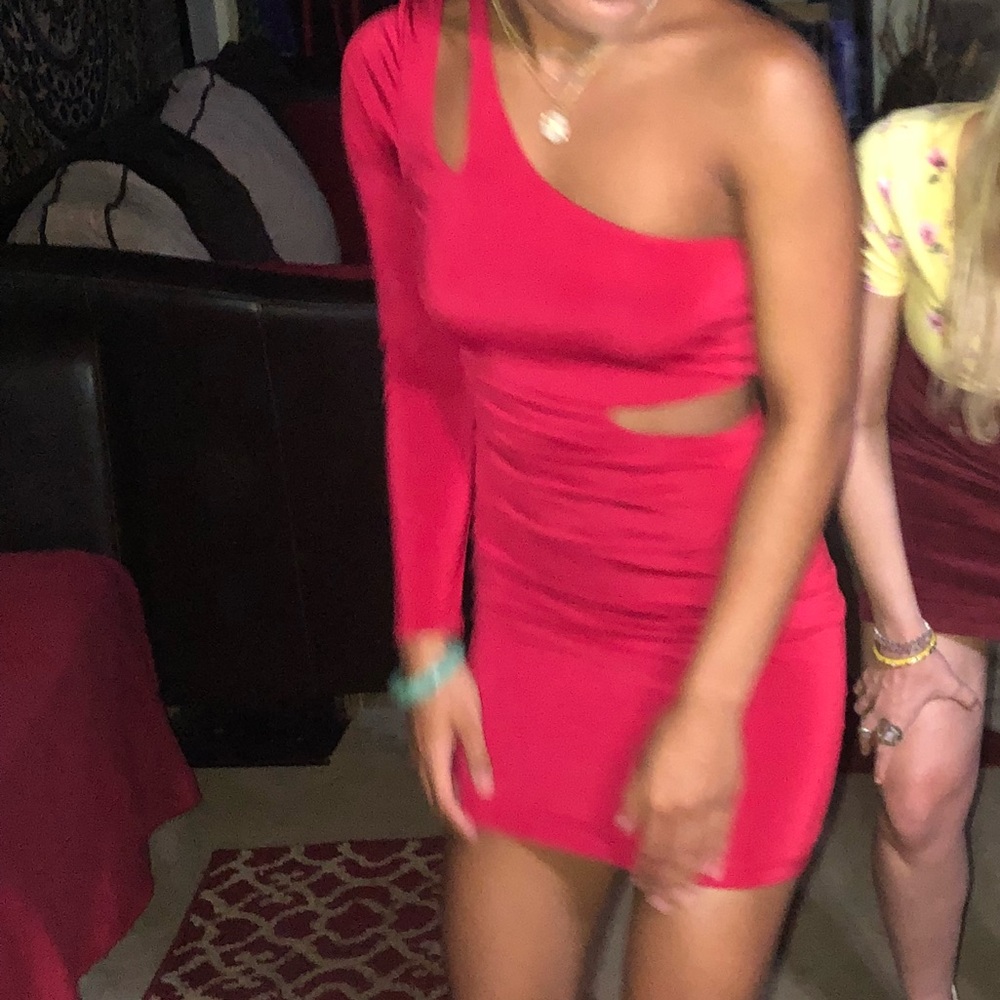 One sleeve bodycon